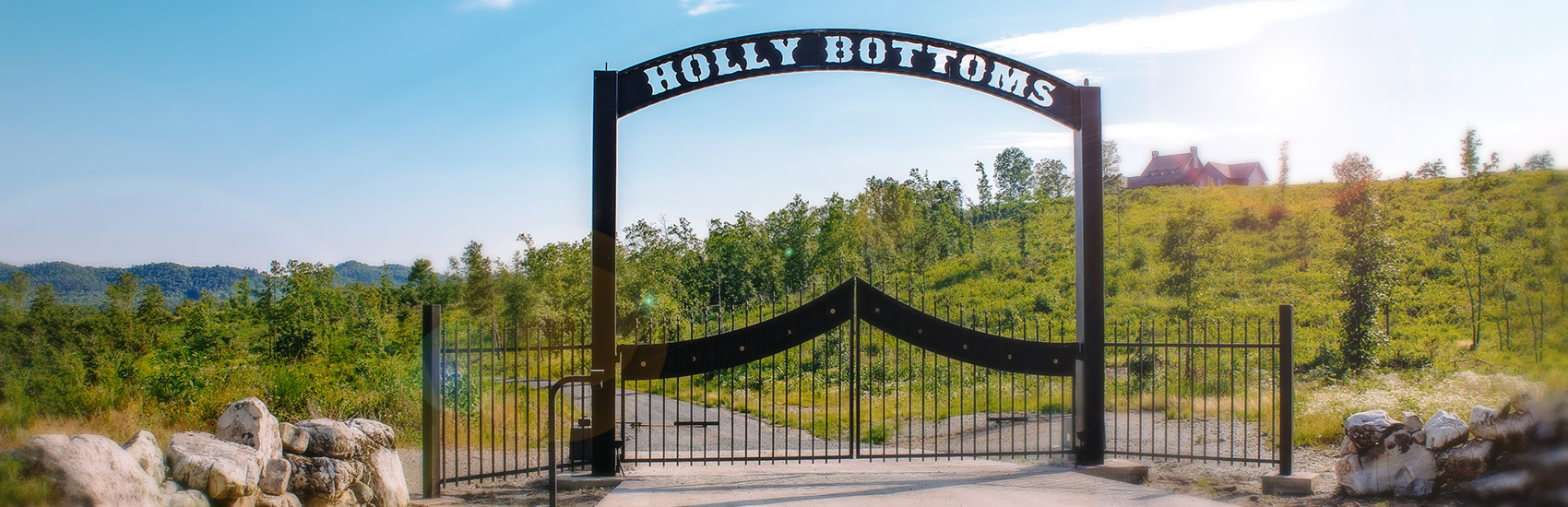 Holly Bottoms sign entrance